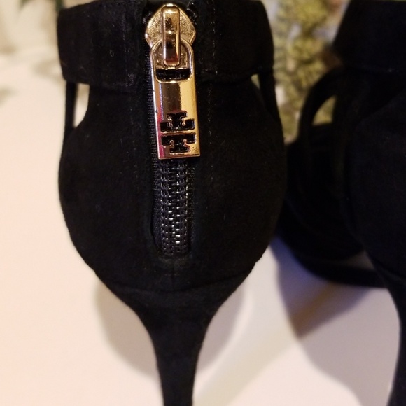 💖Host Pick💖 Tory Burch Black Suede Heels - Picture 5 of 8
